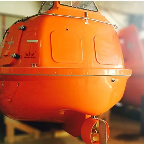 Enclosed Round Lifesaving Equipment Life Boat for Offshore